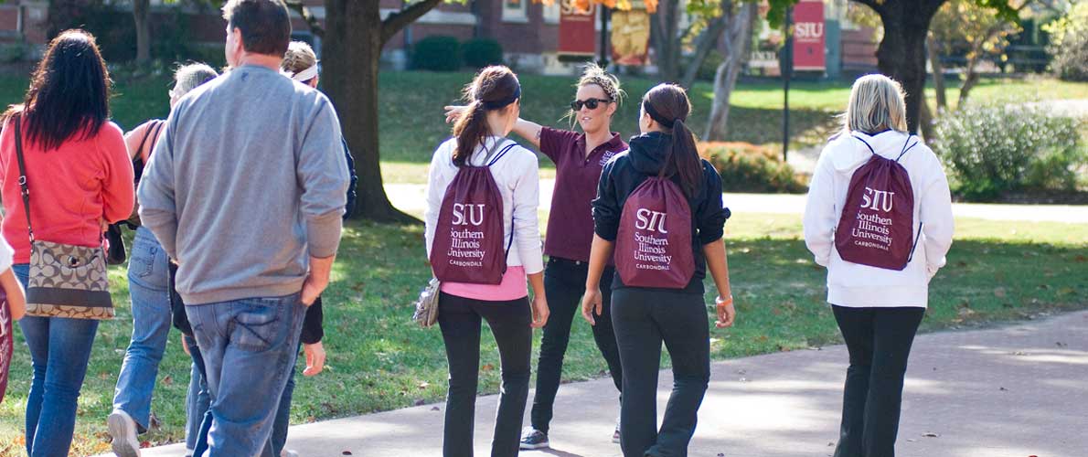 A group of students on a tour of the campus